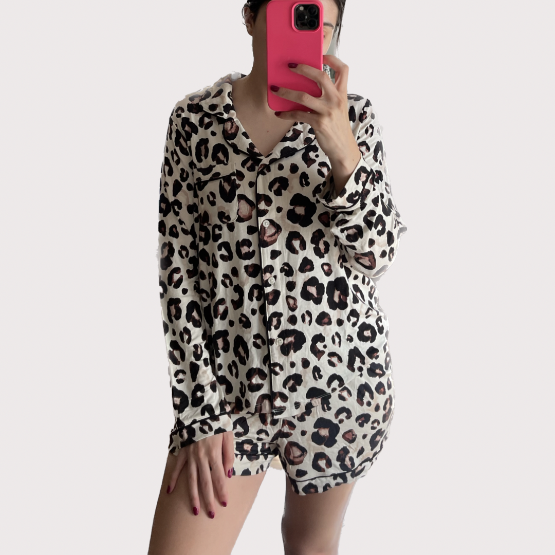 Two piece set - shorts animal print